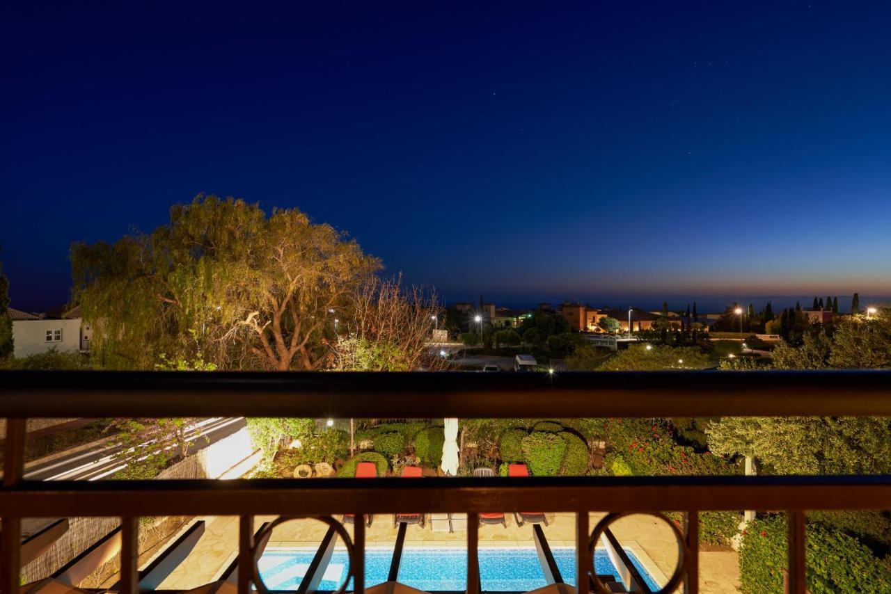 3 Bedroom Villa Madelini With Private Pool, Aphrodite Hills Resort Kouklia Eksteriør billede