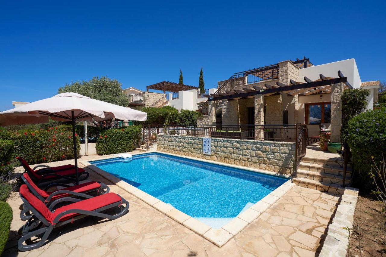 3 Bedroom Villa Madelini With Private Pool, Aphrodite Hills Resort Kouklia Eksteriør billede