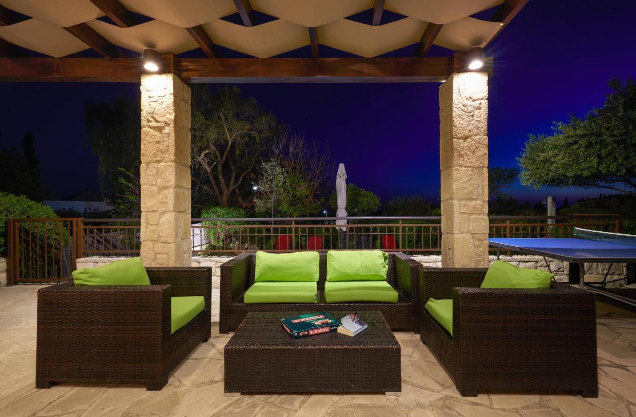 3 Bedroom Villa Madelini With Private Pool, Aphrodite Hills Resort Kouklia Eksteriør billede