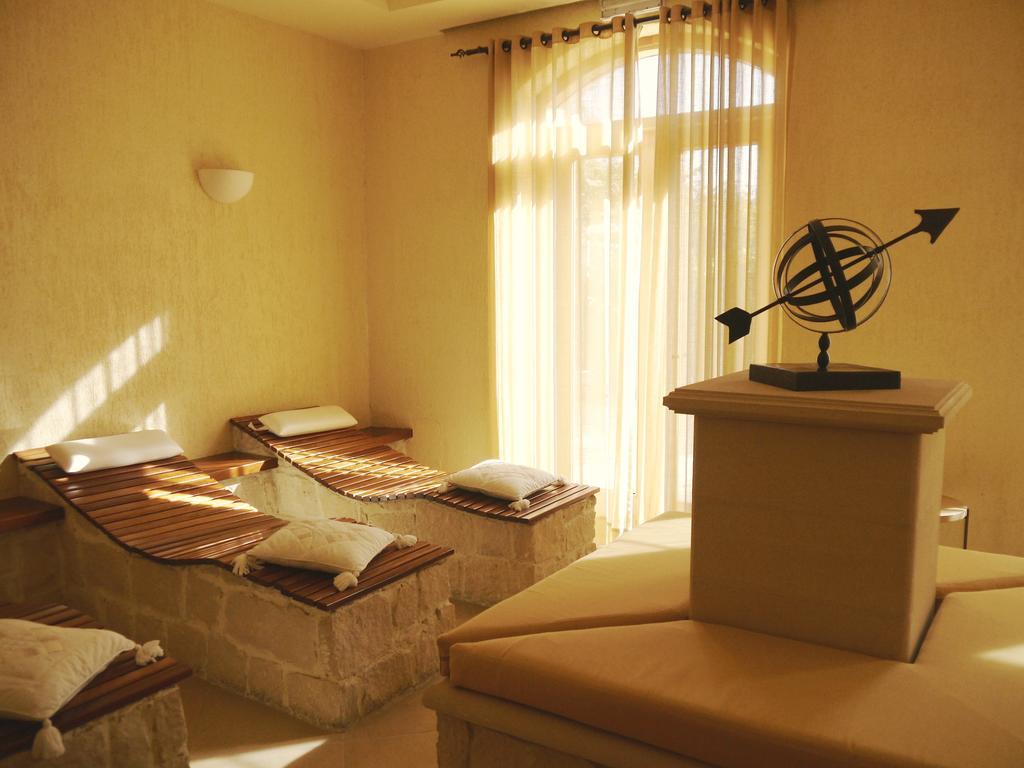 3 Bedroom Villa Madelini With Private Pool, Aphrodite Hills Resort Kouklia Eksteriør billede