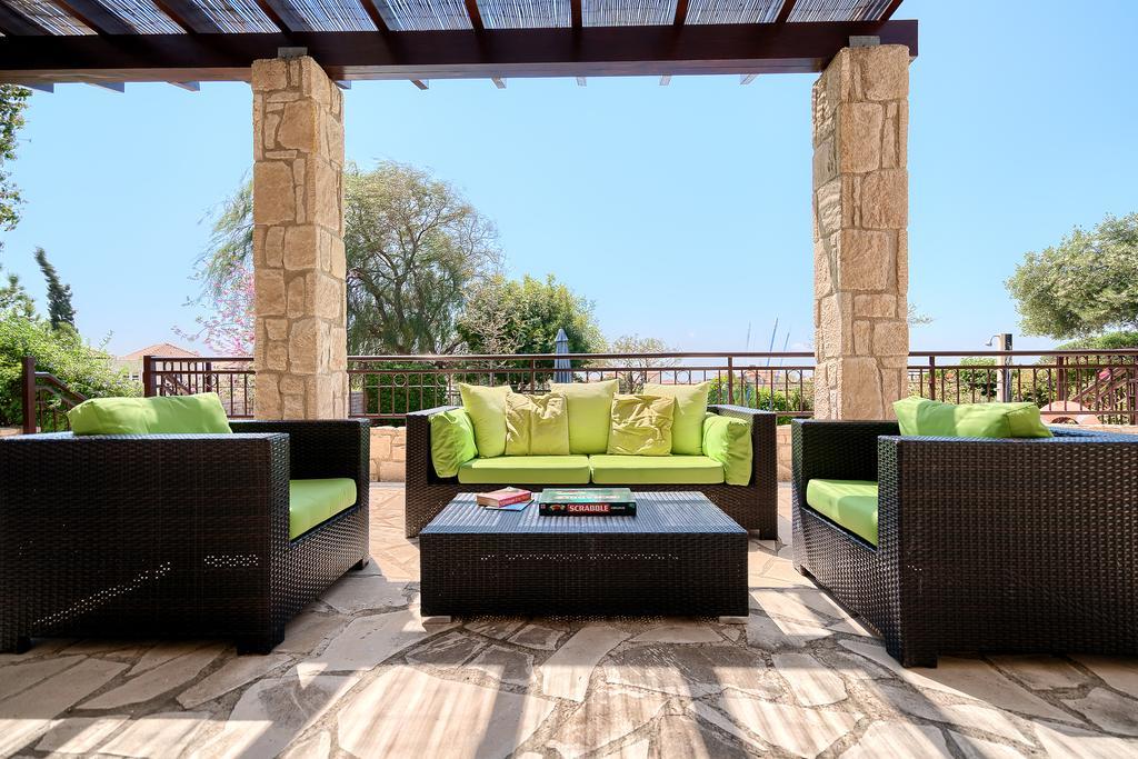 3 Bedroom Villa Madelini With Private Pool, Aphrodite Hills Resort Kouklia Eksteriør billede